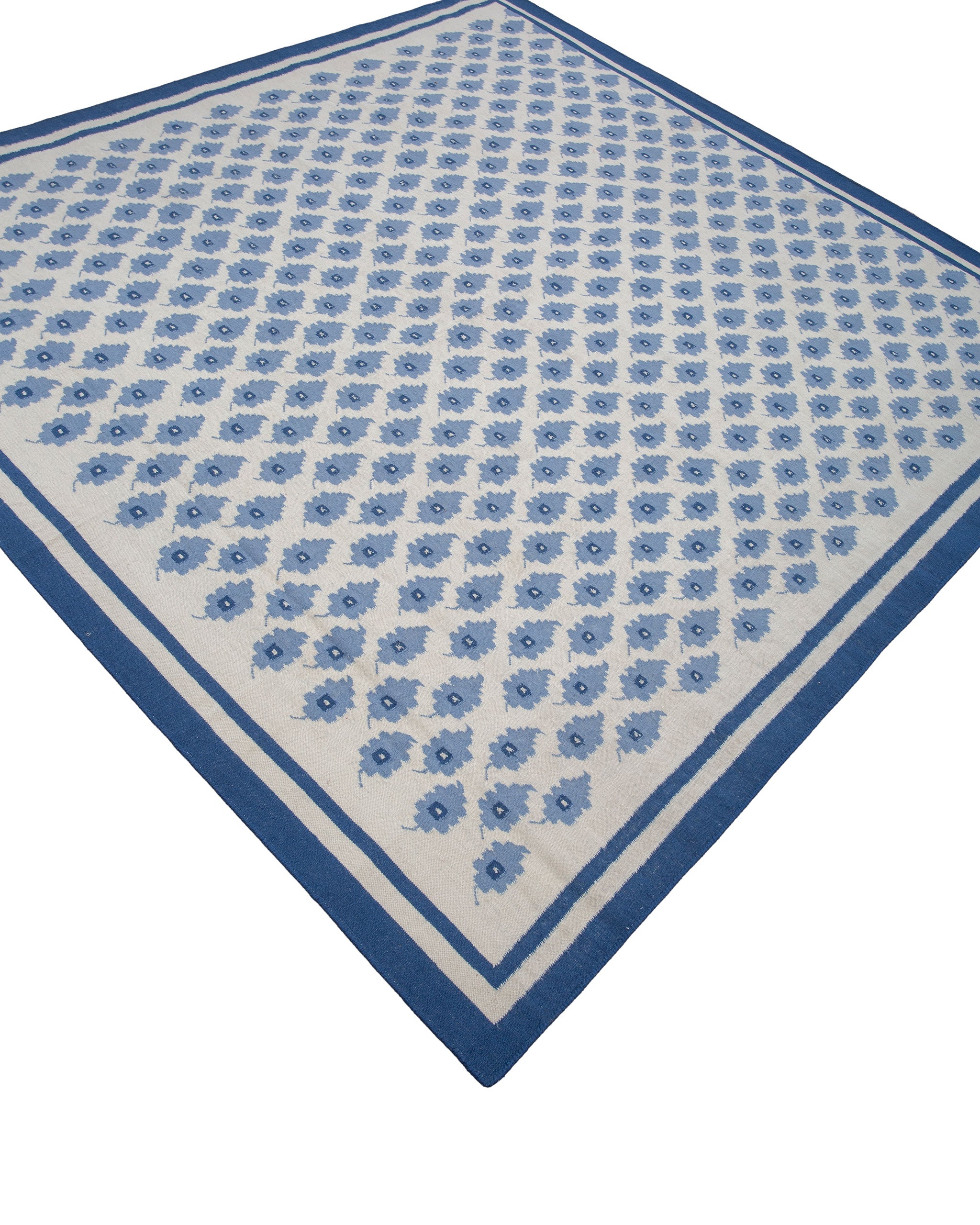 Carlton Band Border